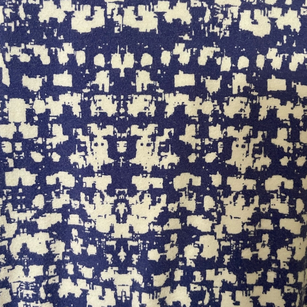 Fun blue and white Xhilaration abstract print skater dress - Picture 2 of 8